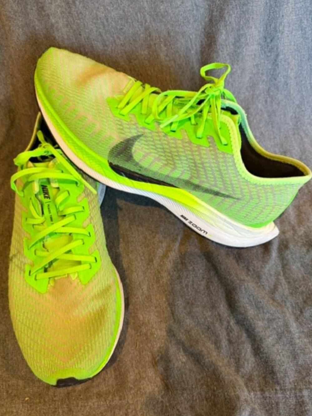 Nike Zoom Pegasus Turbo 2 Volt Green Running Shoes Mens 11.5 Trainer Sneaker